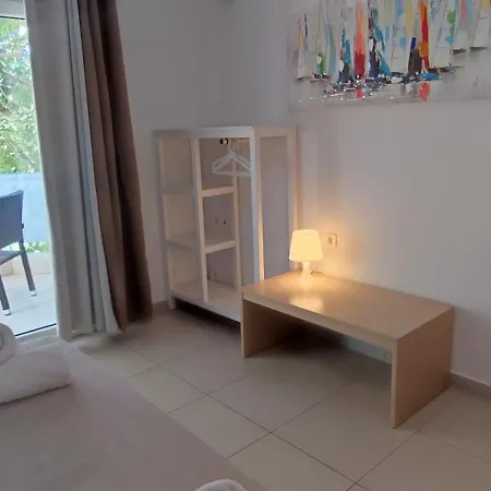 Ilida Apartamento Néa Péramos
