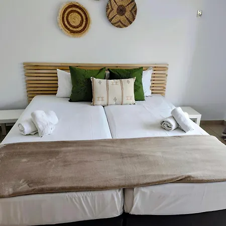 Apartamento Ilida Néa Péramos