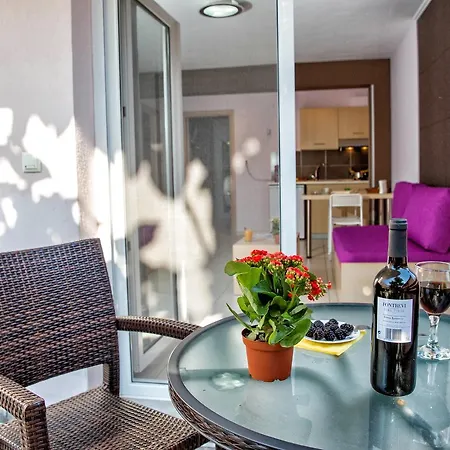 Apartamento Ilida *
