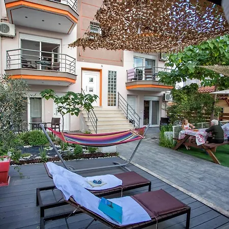 Apartment Ilida Néa Péramos