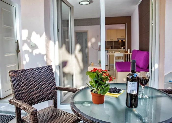 Apartment Ilida *